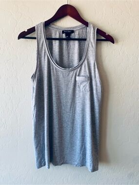 White House Black Market Heather Gray Crew Neck Tank Top Size M